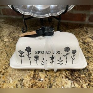 Rae Dunn covered BUTTER dish  - SPREAD JOY floral design  - Brand new!